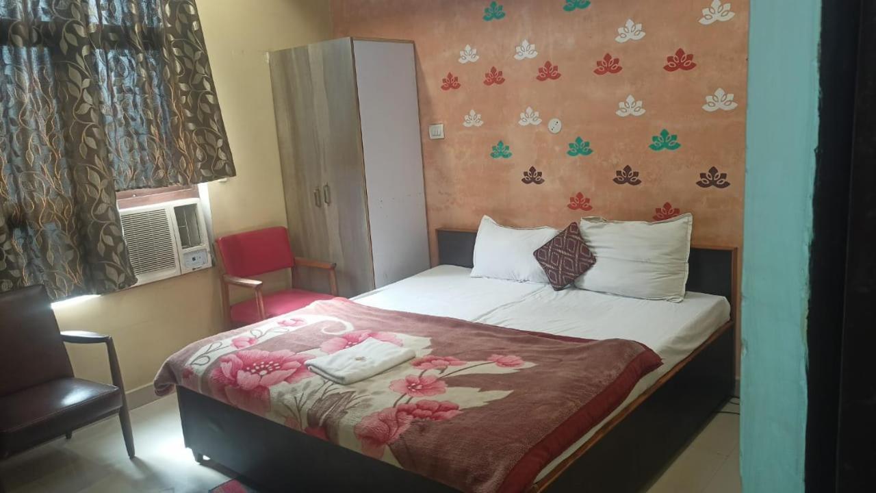 Hotel Shyam Utsav Mirzāpur Exterior foto
